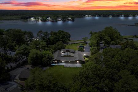 401 Clarkstown, Hamilton Township, 08330