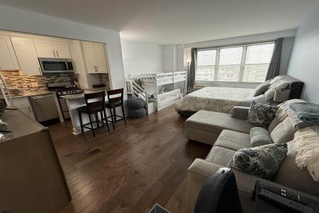 9400 Atlantic, Margate, 08402