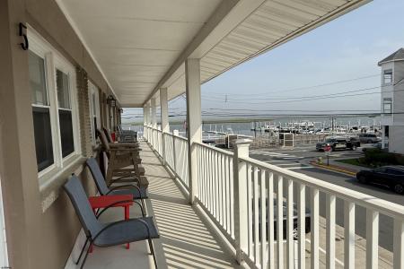 9500 Amherst, Margate, 08402
