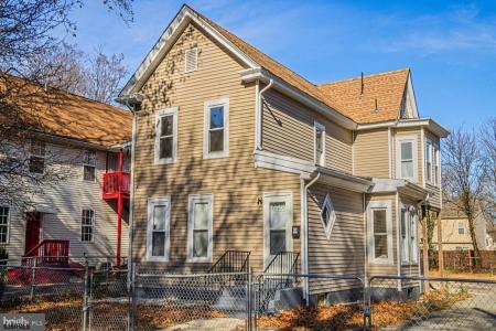 818 Pear St, Vineland, 08360