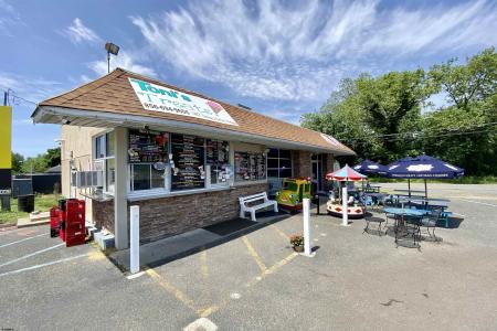487 Delsea Dr, Malaga, 08328