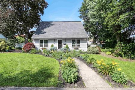 107 Yorkshire, Northfield, 08225