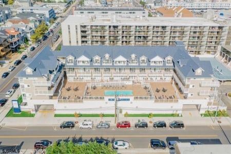 719 10th, Ocean City, 08226