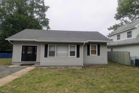 1404 LORETTA, Mays Landing, 08330