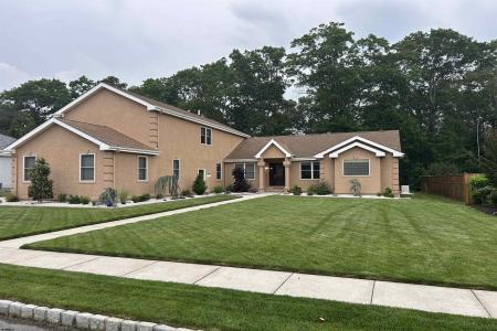 4 Scarlett Oak, Egg Harbor Township, 08234