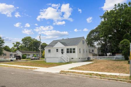 29 Pierson Ave, Somers Point, 08244