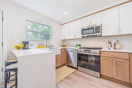 154 Buttonwood, Trenton, 08638