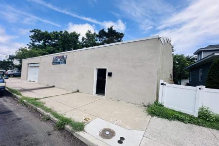 4 Loraine Ave, Pleasantville, 08232