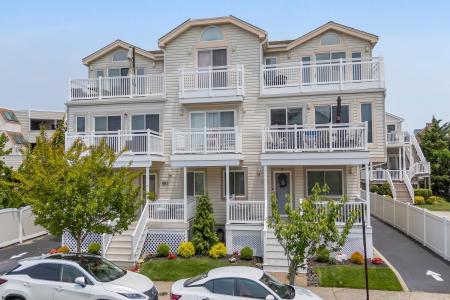 21 Adams, Margate, 08402