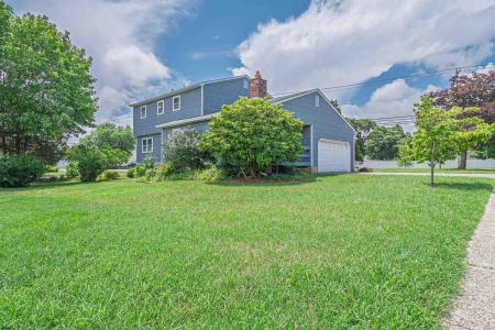 125 Shore Rd, Marmora, 08223