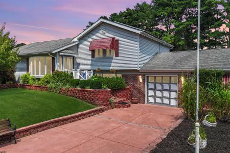 4 Curran, Absecon, 08201