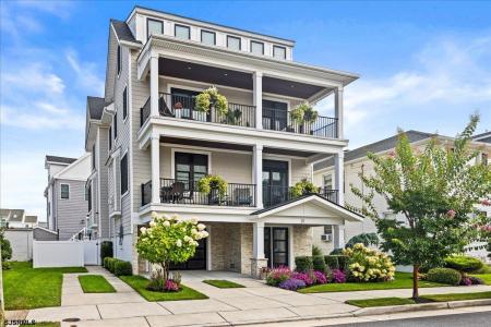 21 Douglas, Margate, 08402