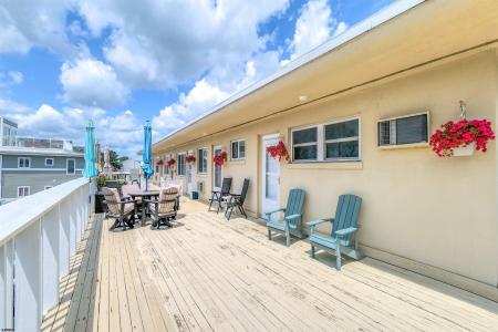 9507 Pacific, Margate, 08402