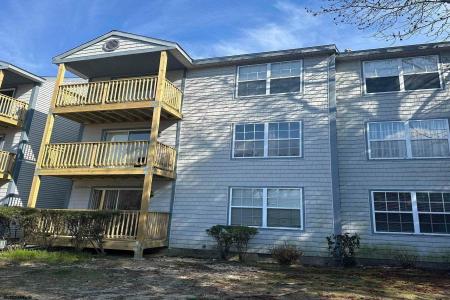 2 Oyster Bay Rd Apt D, Absecon, 08201