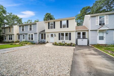 314 Oakbourne, Galloway Township, 08205