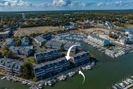 1016 Harbour Cove, Somers Point, 08244