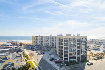 2700 Atlantic, Longport, 08403