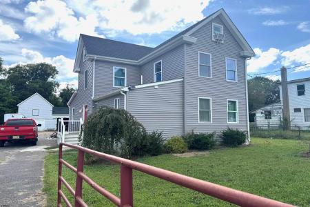 13 Hall St, Newport, 08345