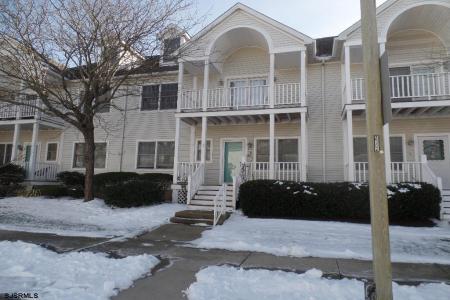 17 Clipper, Atlantic City, 08401