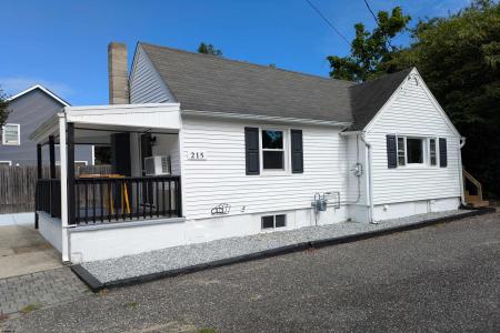 215 Fox Ter, Somers Point, 08244