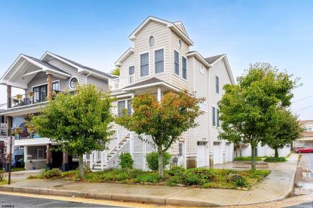3 Vassar Sq, Ventnor, 08406