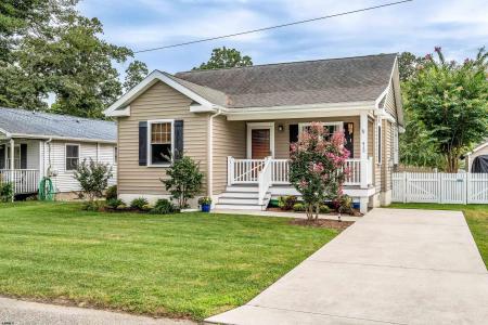 412 Hollywood Rd, Villas, 08251