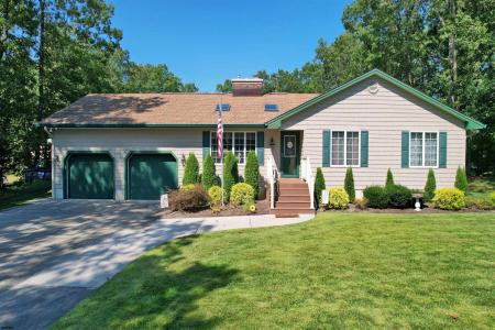 3 Little John Court, Egg Harbor Township, 08234