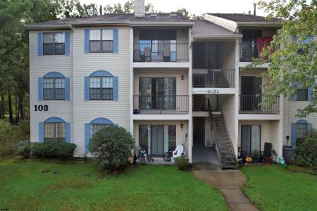 68 Colonial Court, Galloway Township, 08205
