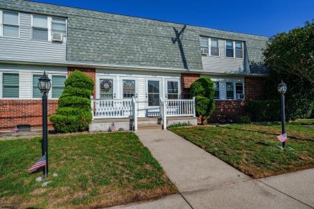 2734 Bay, Ocean City, 08226