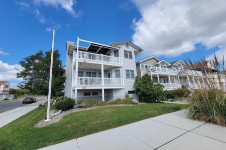 2574 West, Ocean City, 08226