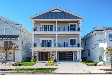 126 New Haven, Ventnor, 08406