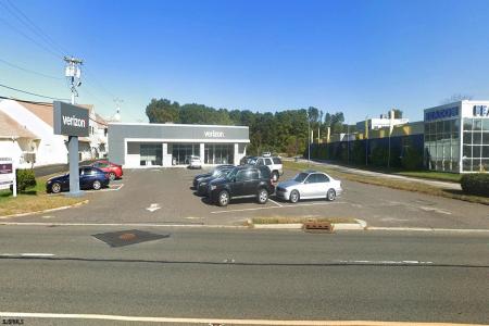 221 Tilton Rd, Northfield, 08225