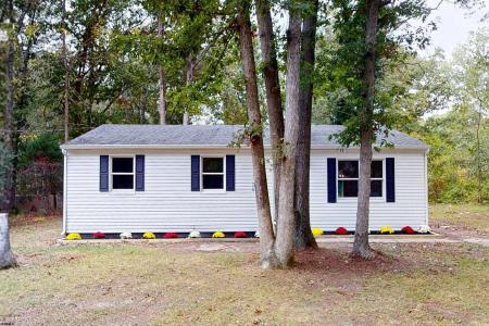 418 Melon Ave, Egg Harbor City, 08215