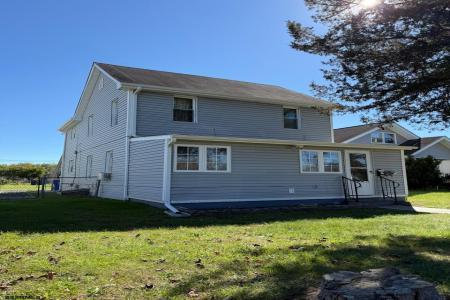 136 New York Ave, Egg Harbor City, 08215