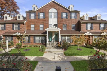 1544 Ben Franklin Ct, Mays Landing, 08330