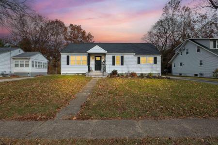 301 4th St, Hammonton, 08037