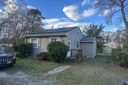 16 Woodrow, Egg Harbor, 08234