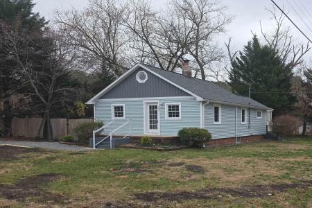 802 Hamburg Ave, Egg Harbor City, 08215